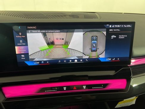 Used 2026 BMW i5 eDrive40 w/ Premium Package image 31