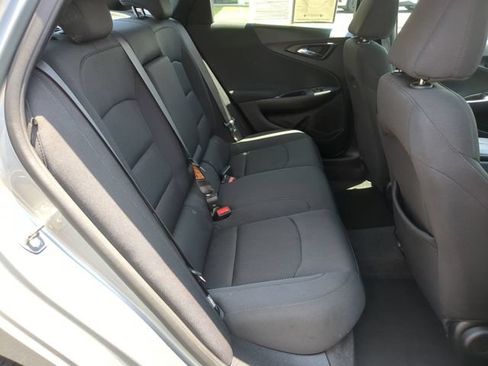 Used 2024 Chevrolet Malibu LT FWD image 31