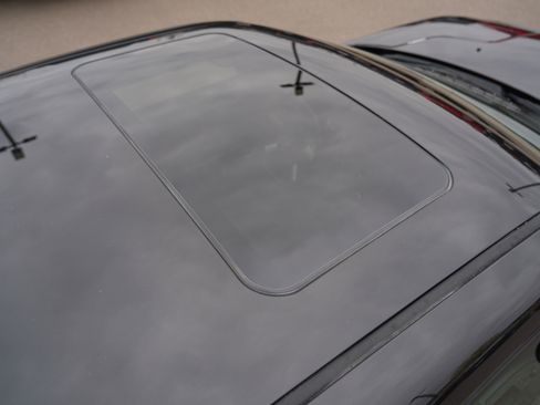 Used 2009 Dodge Challenger R/T RWD image 30