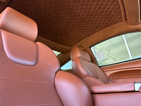 Used 2004 Aston Martin Vanquish RWD image 16