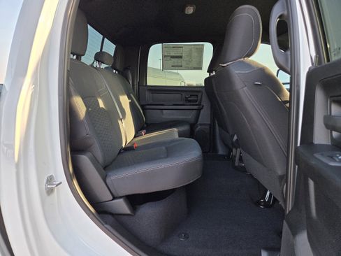 New 2025 RAM 2500 Tradesman AWD/4WD image 18