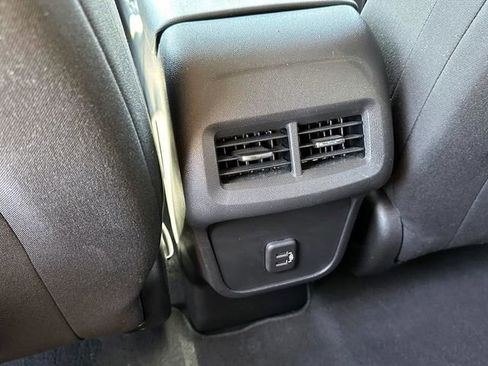 Certified 2023 Chevrolet Equinox LT image 15