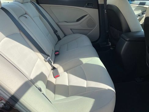 Used 2015 Kia Optima LX FWD image 21
