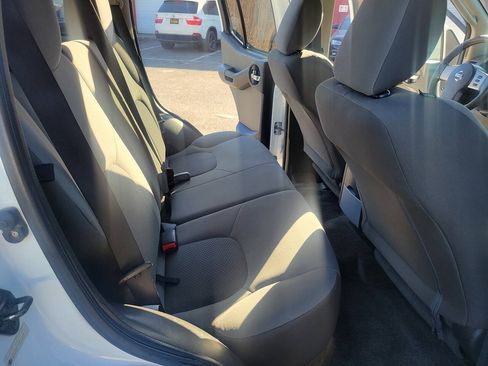 Used 2012 Nissan Xterra X RWD image 13