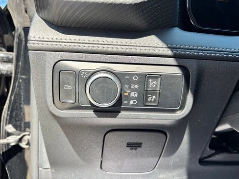 Used 2024 Ford Mustang Premium RWD image 11