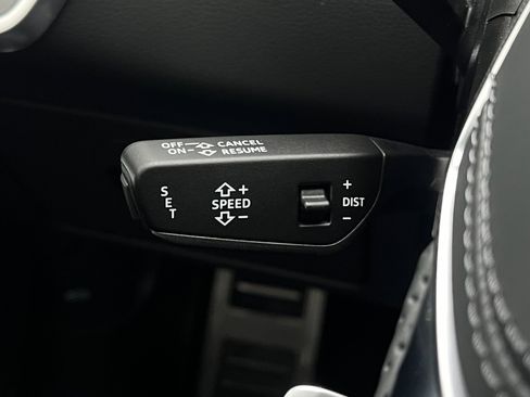 Used 2025 Audi RS 6 performance image 44