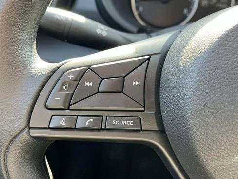 Certified 2025 Nissan Kicks Play S FWD image 30