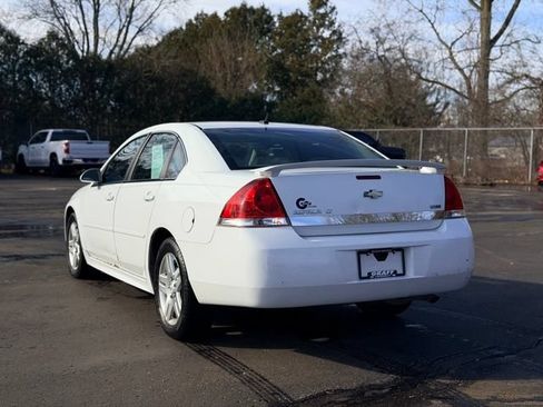 Used 2010 Chevrolet Impala LT w/ Luxury Edition Package FWD image 5