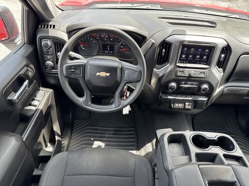 Used 2022 Chevrolet Silverado 1500 Custom AWD/4WD image 12