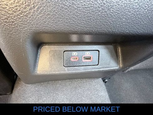 Used 2024 Nissan Altima 2.5 SR FWD image 9