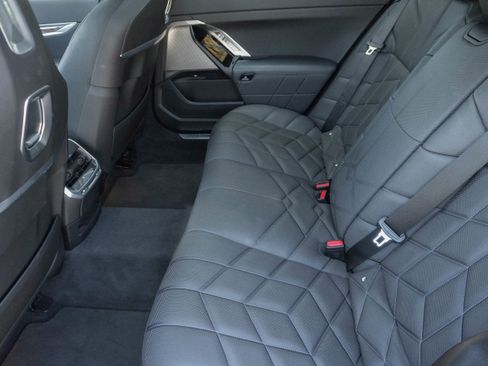 Certified 2023 BMW 740i w/ Parking Assistance Package RWD image 37