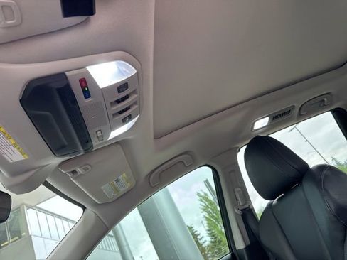 Used 2020 Subaru Ascent Limited w/ Technology Package AWD/4WD image 7
