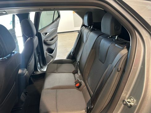 Used 2025 Buick Encore GX Preferred FWD image 38