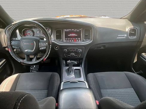 Used 2019 Dodge Charger GT RWD image 9