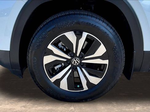Used 2026 Volkswagen Atlas SE AWD/4WD image 36
