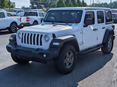 Used 2018 Jeep Wrangler Unlimited Sport AWD/4WD image 37