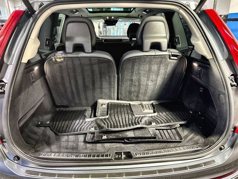 Used 2018 Volvo XC90 T5 Momentum w/ Convenience Package image 35