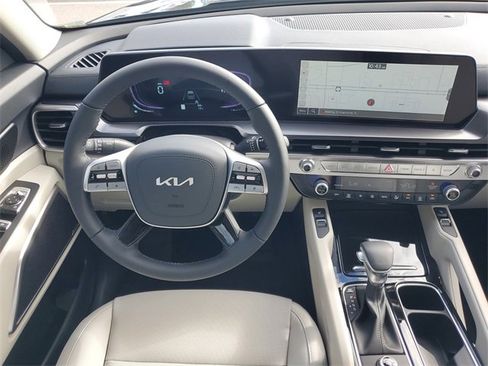 New 2025 Kia Telluride S image 19