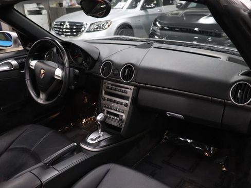 Used 2005 Porsche Boxster image 24