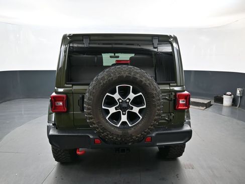 Used 2022 Jeep Wrangler Unlimited Rubicon w/ LED Lighting Group AWD/4WD image 8