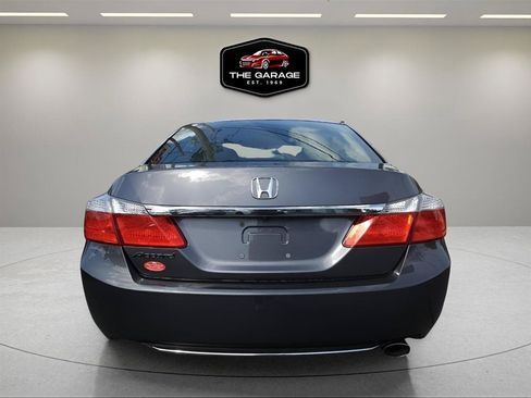 Used 2015 Honda Accord EX image 5