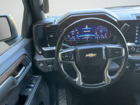 Certified 2025 Chevrolet Silverado 1500 LT RWD image 14