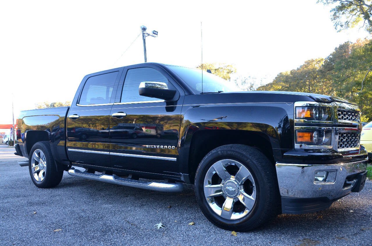 Used 2014 Chevrolet Silverado 1500 LTZ w/ LTZ Plus Package AWD/4WD image 5
