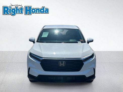 Certified 2025 Honda CR-V LX image 9