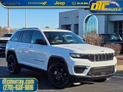 Used 2024 Jeep Grand Cherokee Limited w/ Black Appearance Package