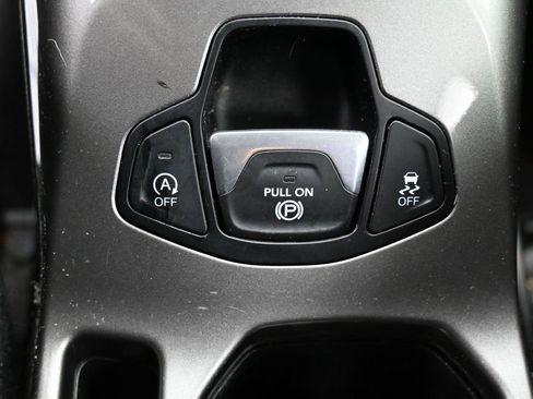 Used 2022 Jeep Renegade Latitude image 27