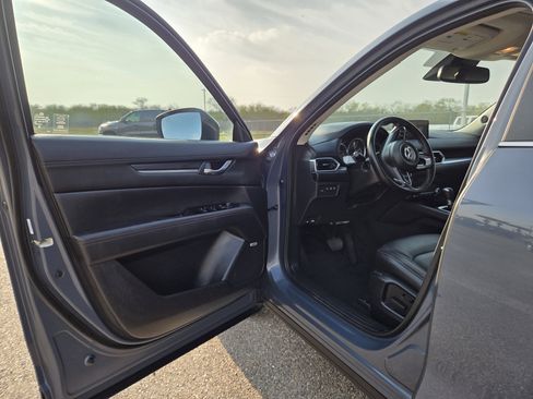 Used 2025 MAZDA CX-5 Carbon Edition image 11