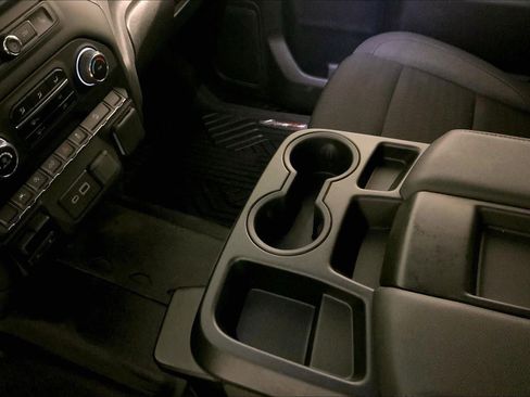 Used 2024 Chevrolet Silverado 1500 Custom Trail Boss w/ Realtree Special Edition image 17