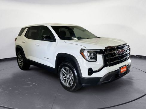 Used 2026 GMC Terrain Elevation AWD/4WD image 3