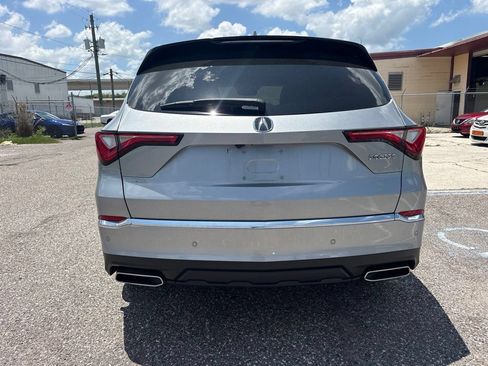 Used 2023 Acura MDX FWD w/ Technology Package image 4