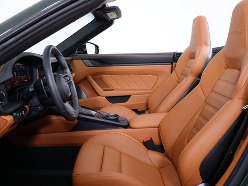 Used 2026 Porsche 911 Turbo S AWD/4WD image 5