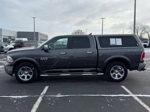 Used 2016 RAM 1500 Laramie w/ Convenience Group image 7