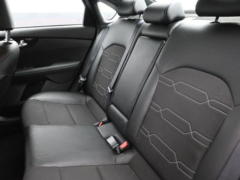 Used 2024 Kia Forte GT-Line image 22