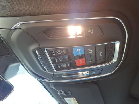 New 2025 Jeep Grand Cherokee L Limited image 33