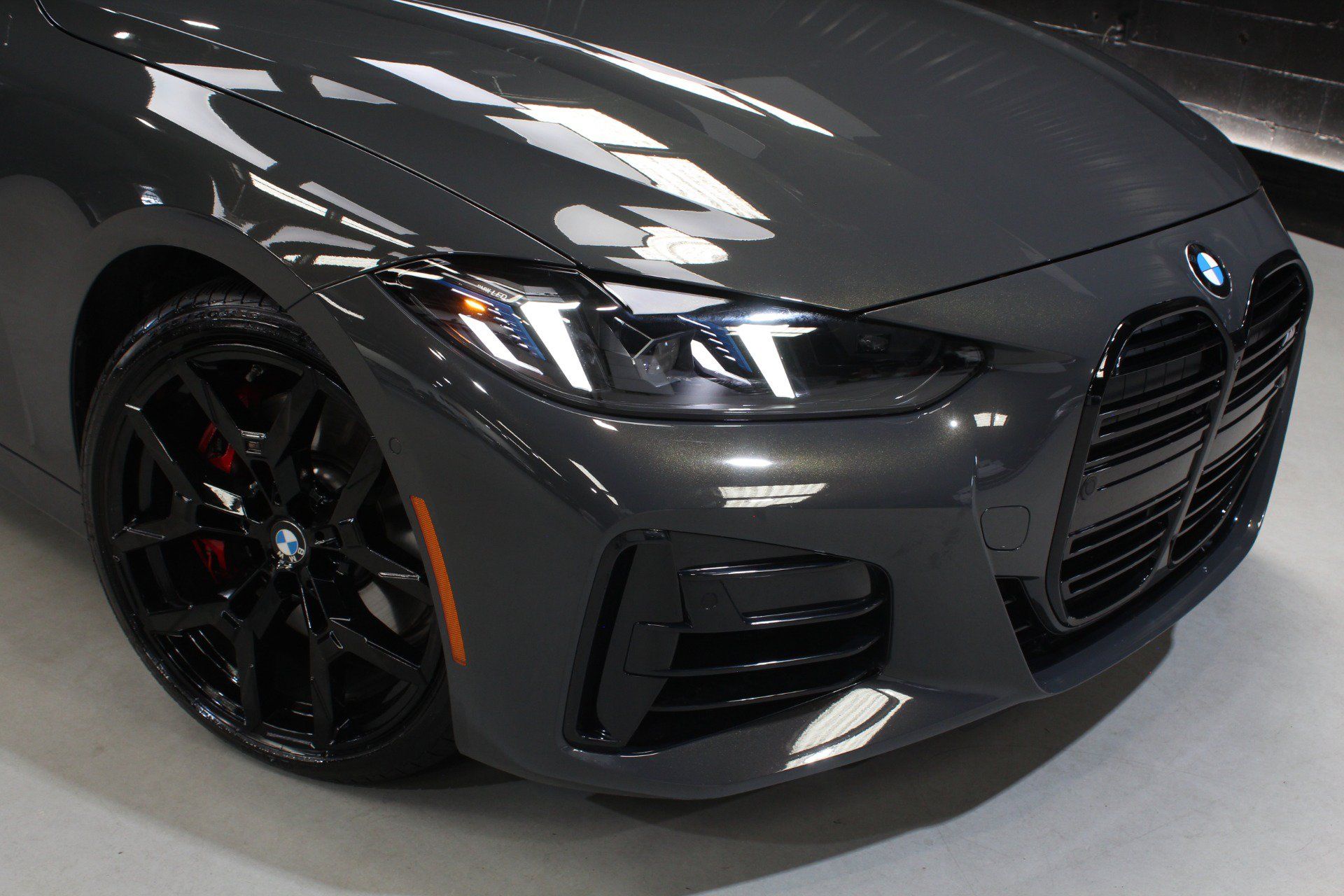 Used 2026 BMW M440i Convertible w/ Premium Package RWD image 13