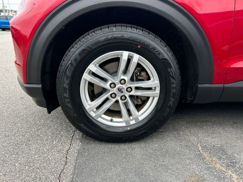 Used 2020 Ford Explorer XLT w/ Equipment Group 202A RWD image 28