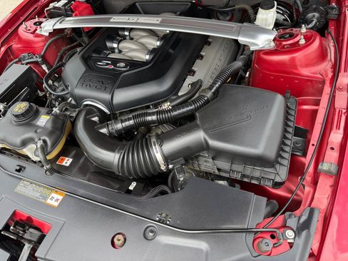 Used 2011 Ford Mustang GT Premium w/ Comfort Pkg RWD image 16