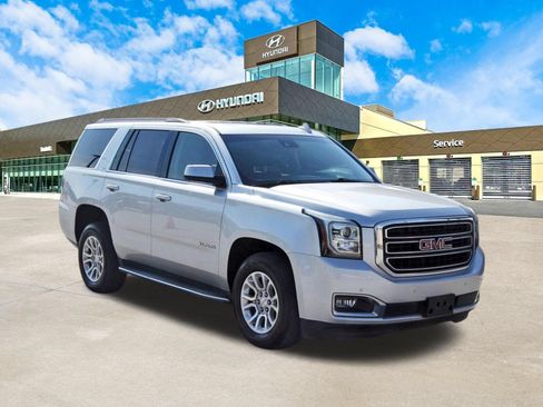 Used 2020 GMC Yukon SLT w/ Open Road Package RWD image 3