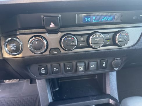 Used 2023 Toyota Tacoma TRD Sport w/ Advanced Technology Package AWD/4WD image 16