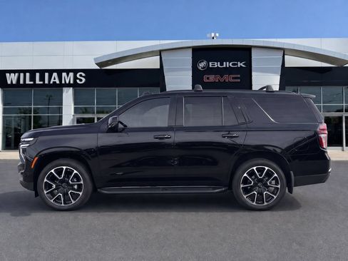 Certified 2022 Chevrolet Tahoe RST w/ Luxury Package AWD/4WD image 4