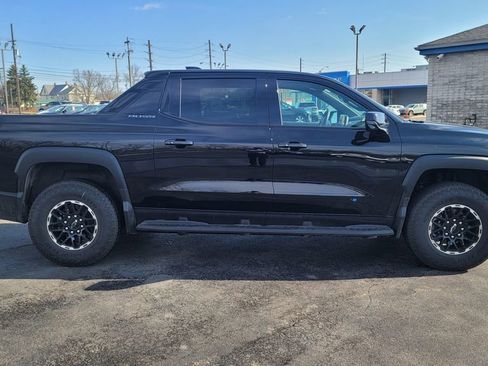 New 2026 Chevrolet Silverado EV Trail Boss w/ Plus Package AWD/4WD image 14