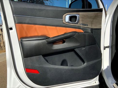 Used 2022 Kia Sorento SX Prestige w/ Rust Color Package image 21