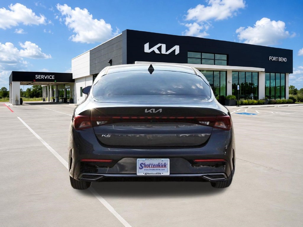 Used 2022 Kia K5 LXS FWD image 6