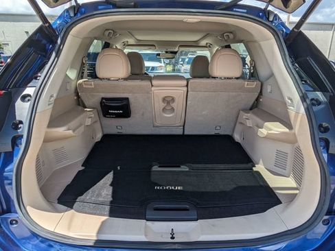 Used 2019 Nissan Rogue SL w/ Premium Package FWD image 13