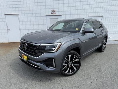 New 2025 Volkswagen Atlas Cross Sport SEL Premium R-Line