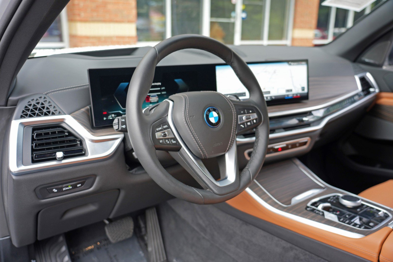 Used 2026 BMW X5 xDrive50e w/ Premium Package AWD/4WD image 14